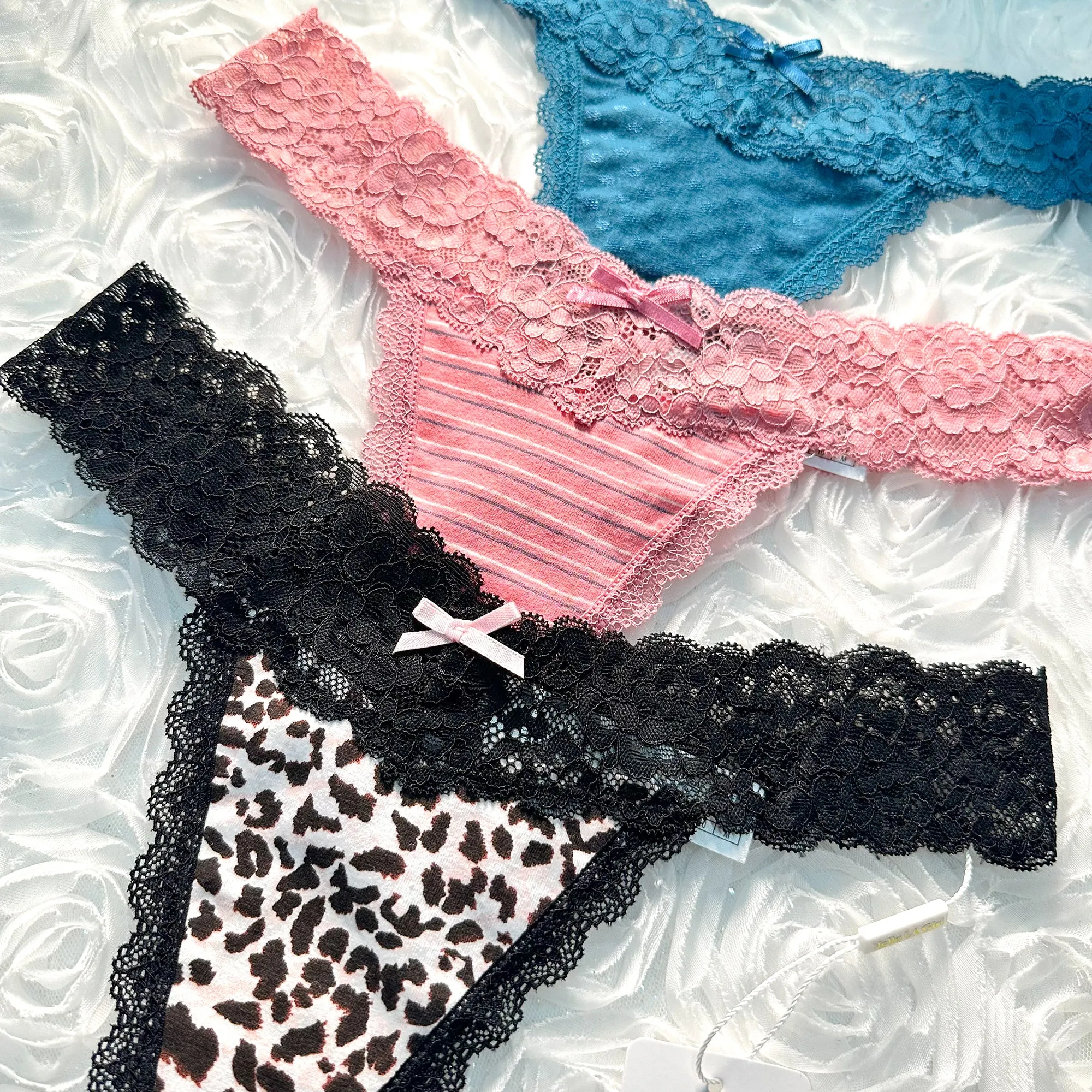 3 Pack T Back Lace Low Waist Cotton Seamless Thongs