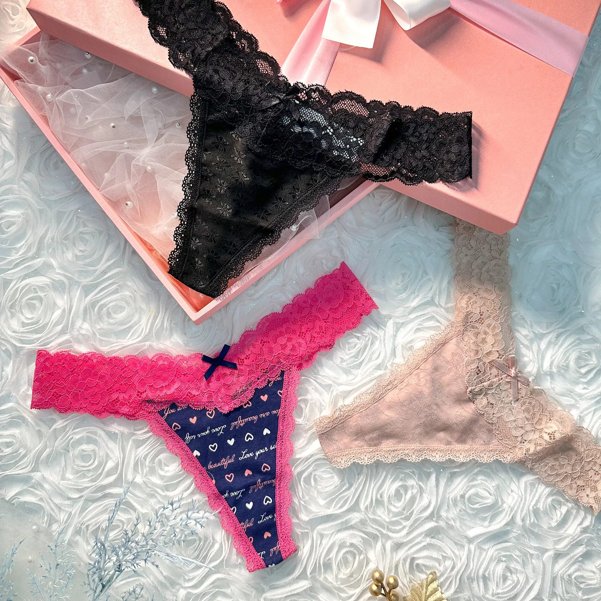 3 Pack T Back Lace Low Waist Cotton Seamless Thongs