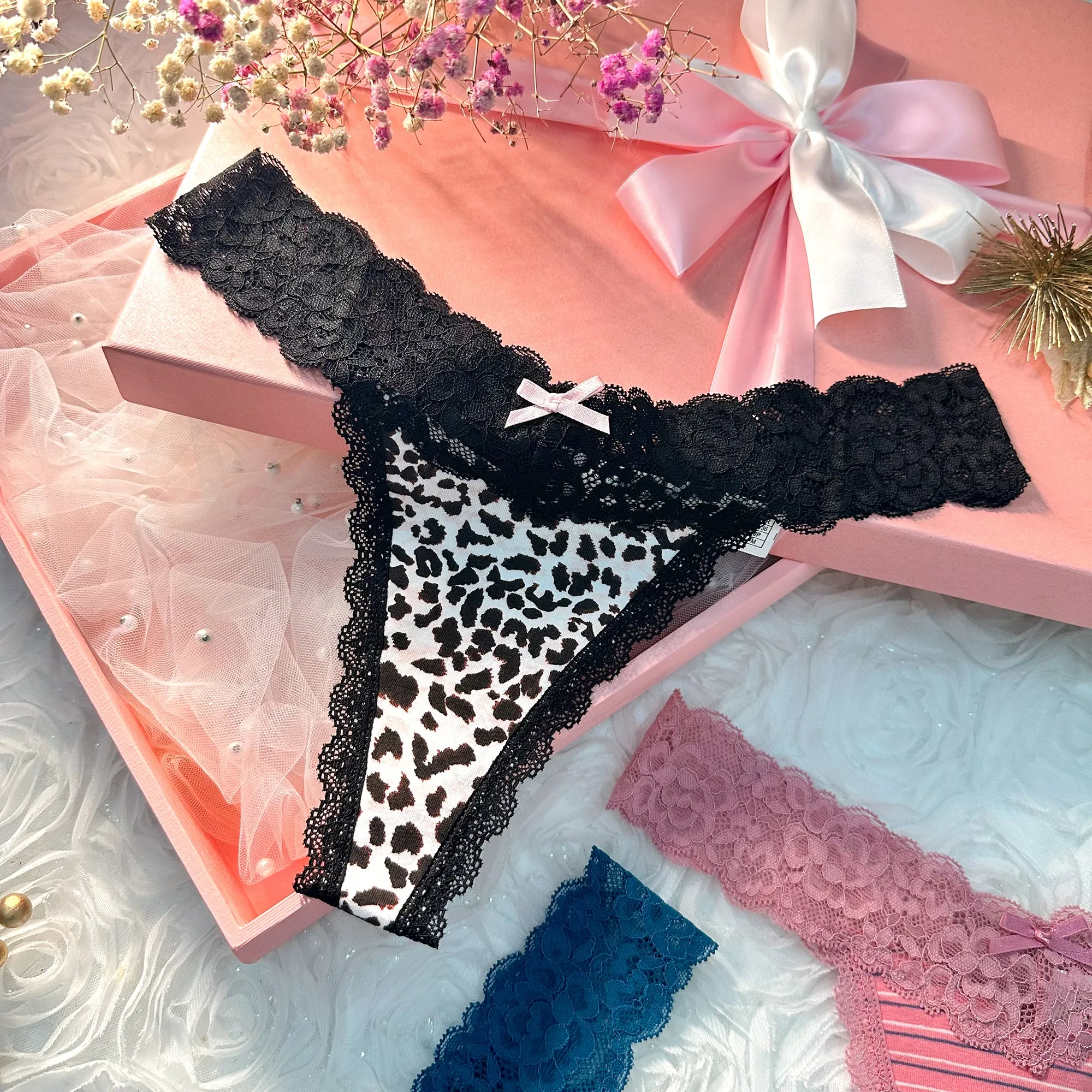 3 Pack T Back Lace Low Waist Cotton Seamless Thongs