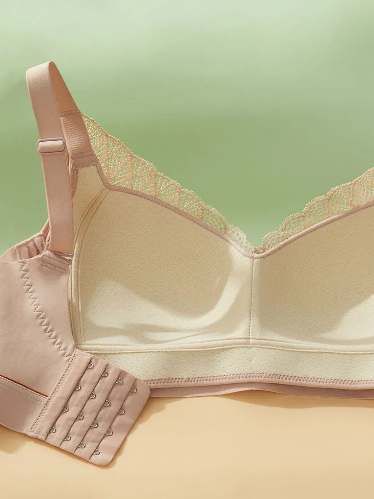 Elegant Lace Deep-V Push Up Everyday Wireless Bra