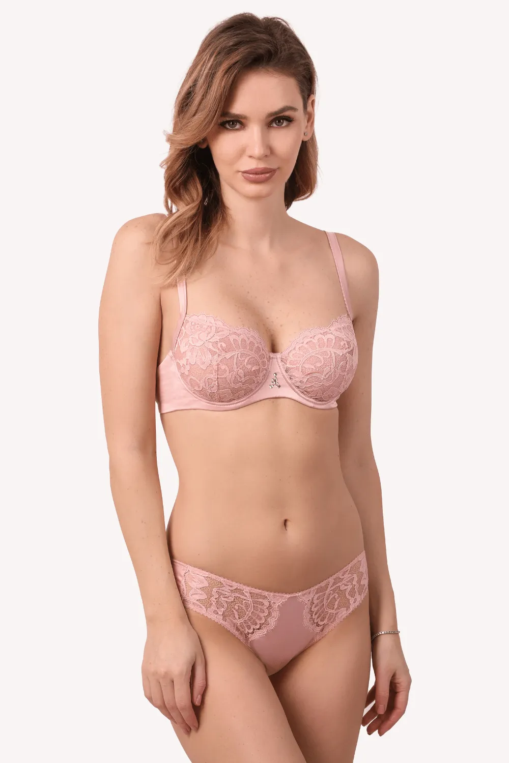 Marlene Underwired Bra with Swarovski Crystals in Pink